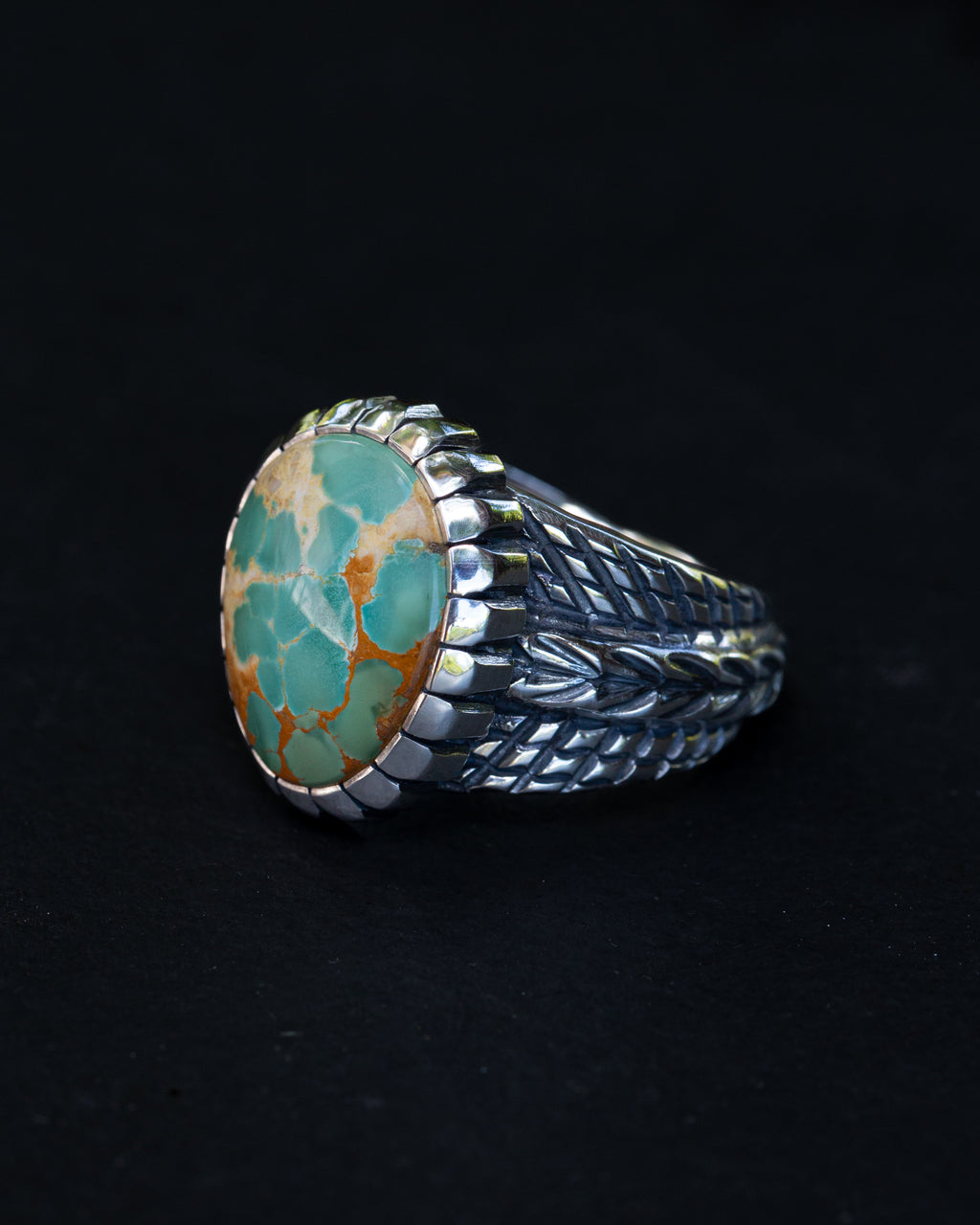 Size 12 High Grade Aqua Green Webbed Royston Turquoise Statement Ring With Castellated Bezel