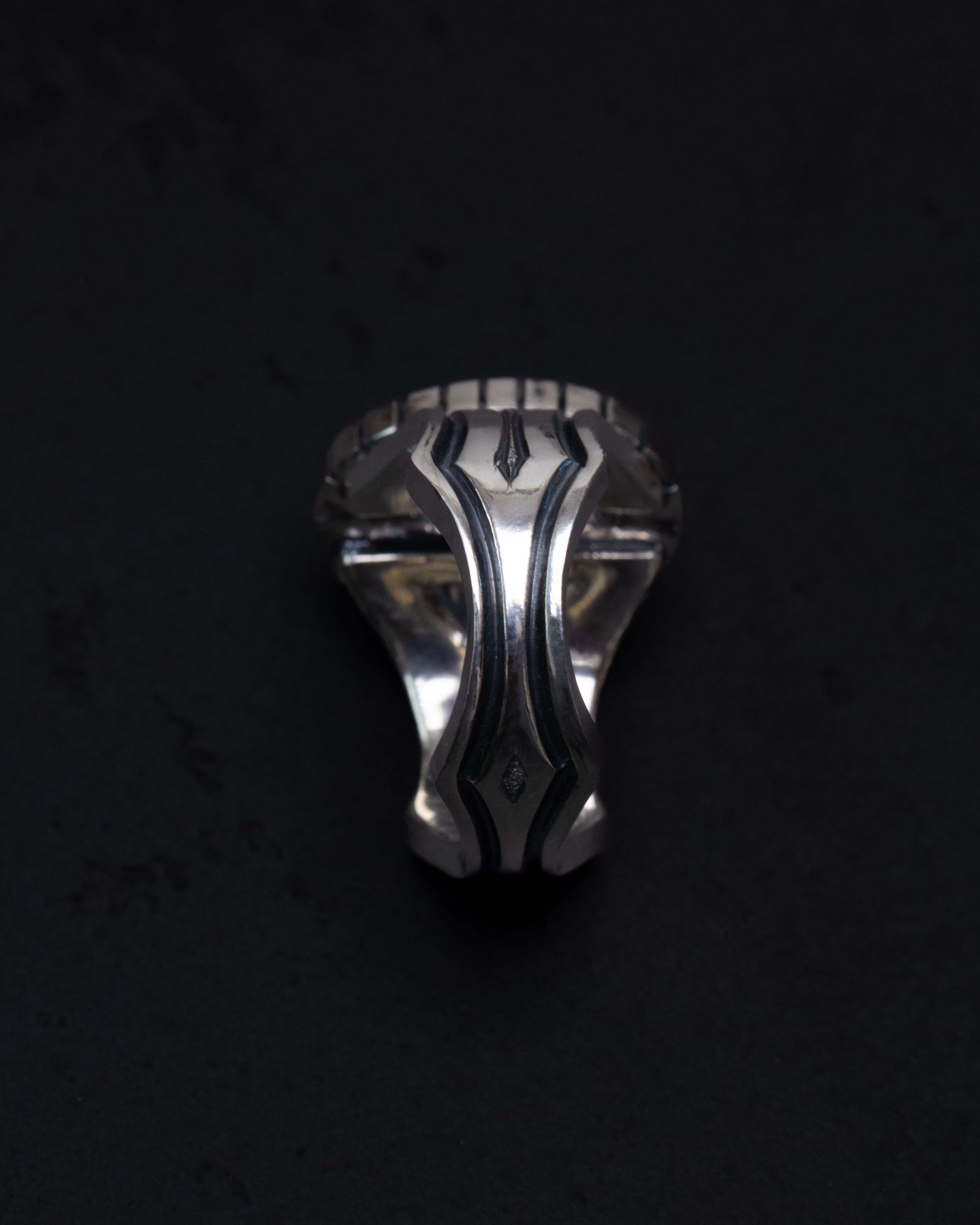 Size 11.5 Maw Sit Sit Sterling Silver Ring w/ Picket Style Castellated Bezel