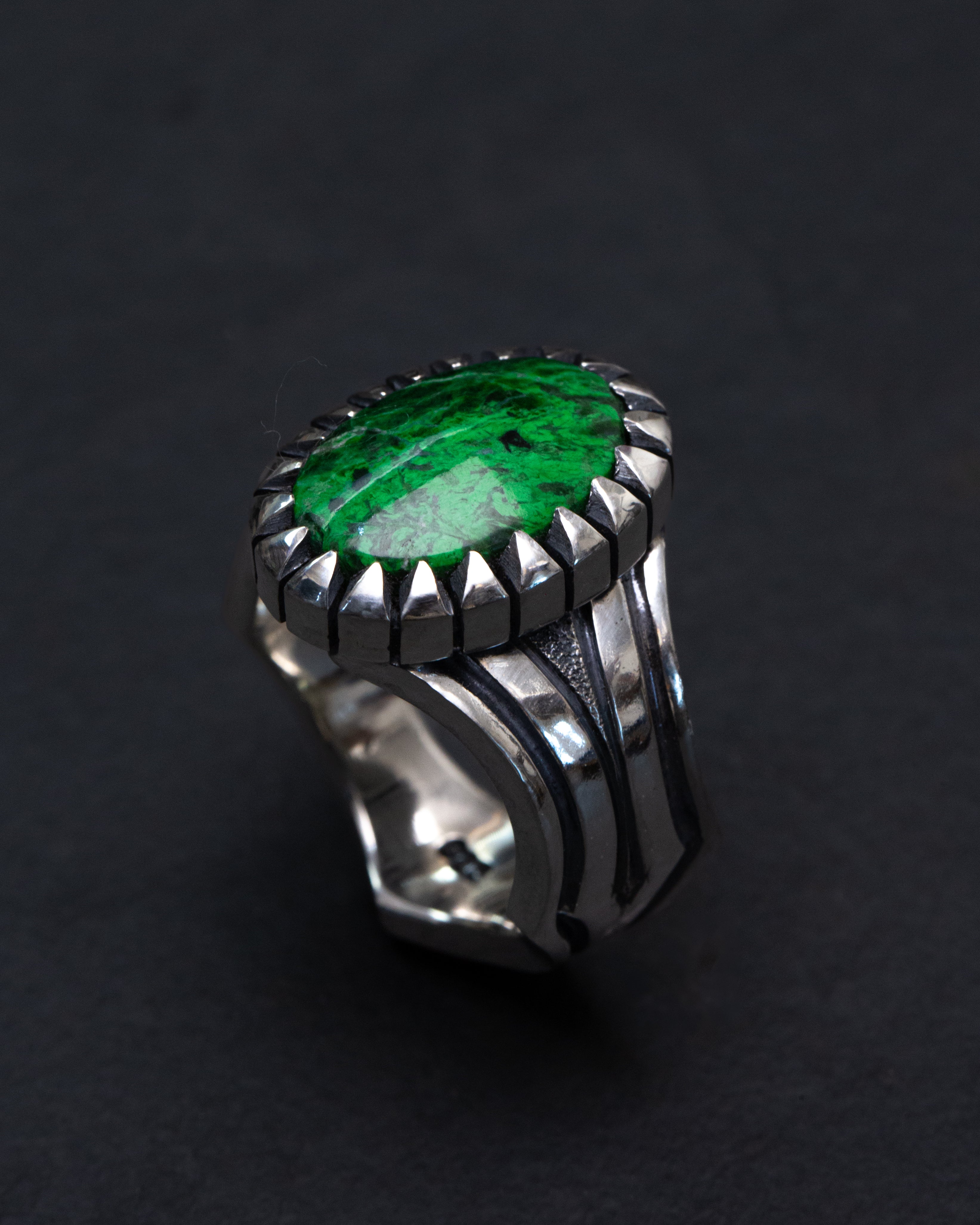 Size 11.5 Maw Sit Sit Sterling Silver Ring w/ Picket Style Castellated Bezel