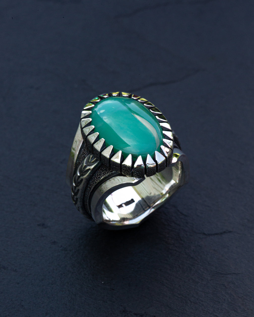 Heavy Duty Size 10 Natural Chrysoprase Ring With Picket Style Castellated Bezel