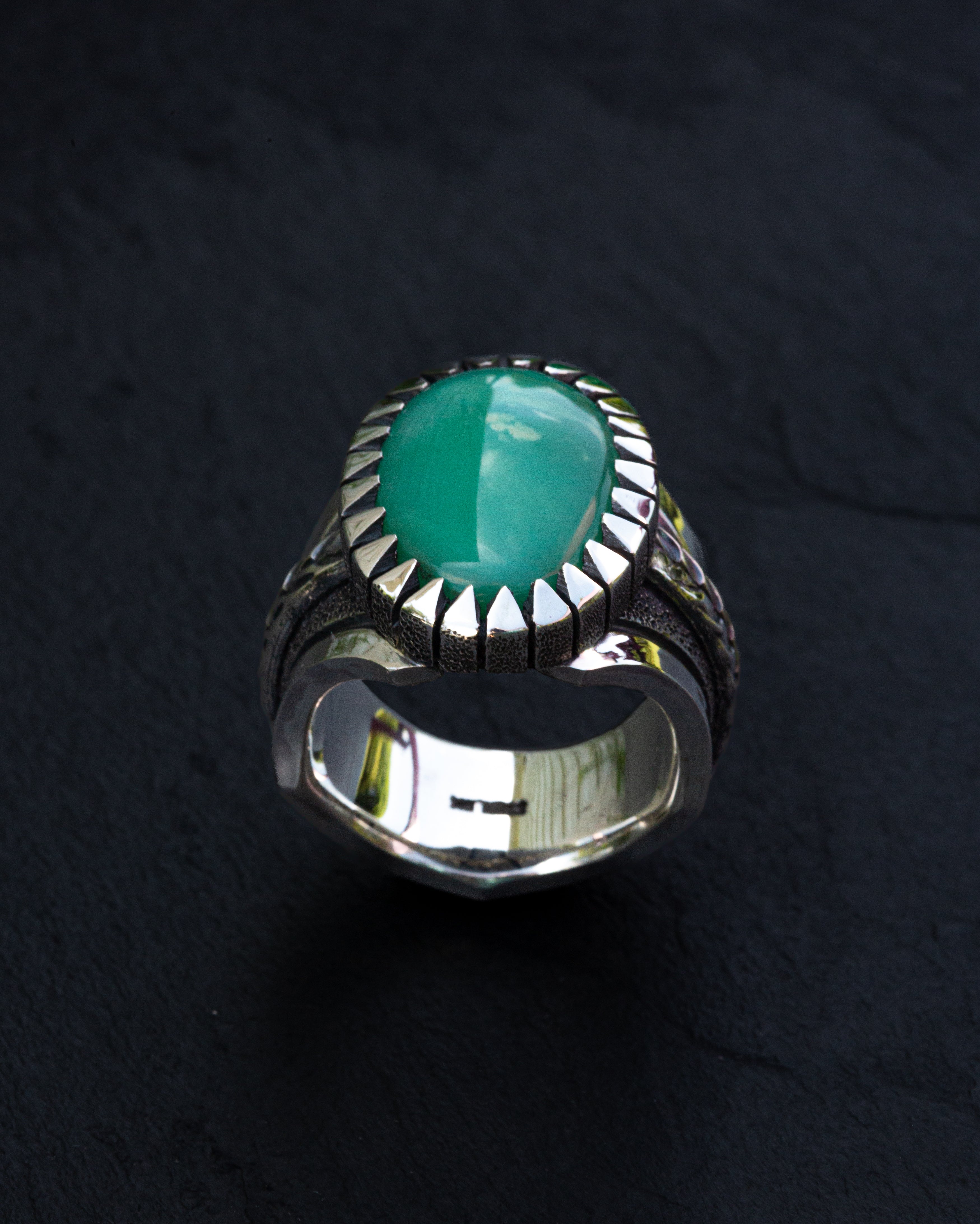 Heavy Duty Size 10 Natural Chrysoprase Ring With Picket Style Castellated Bezel