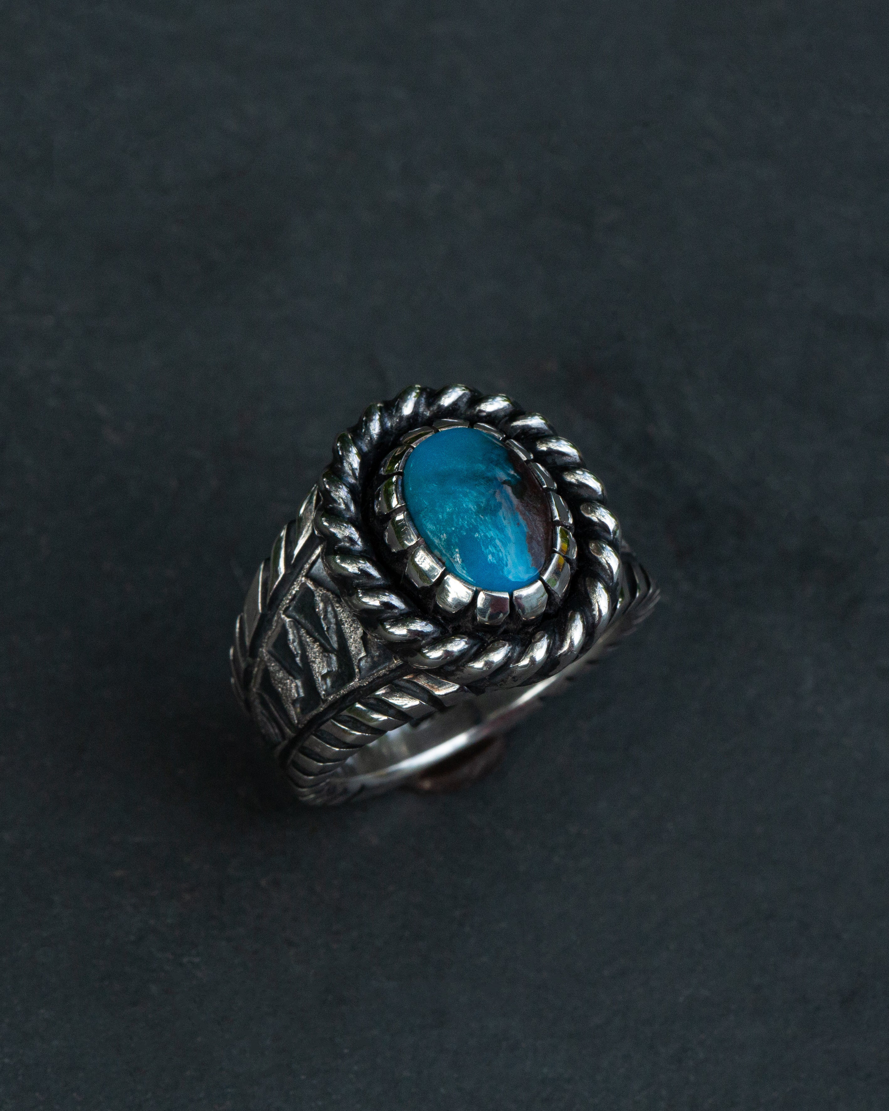 Size 9.5 High Grade Bisbee Turquoise Statement Ring With Castellated Bezel