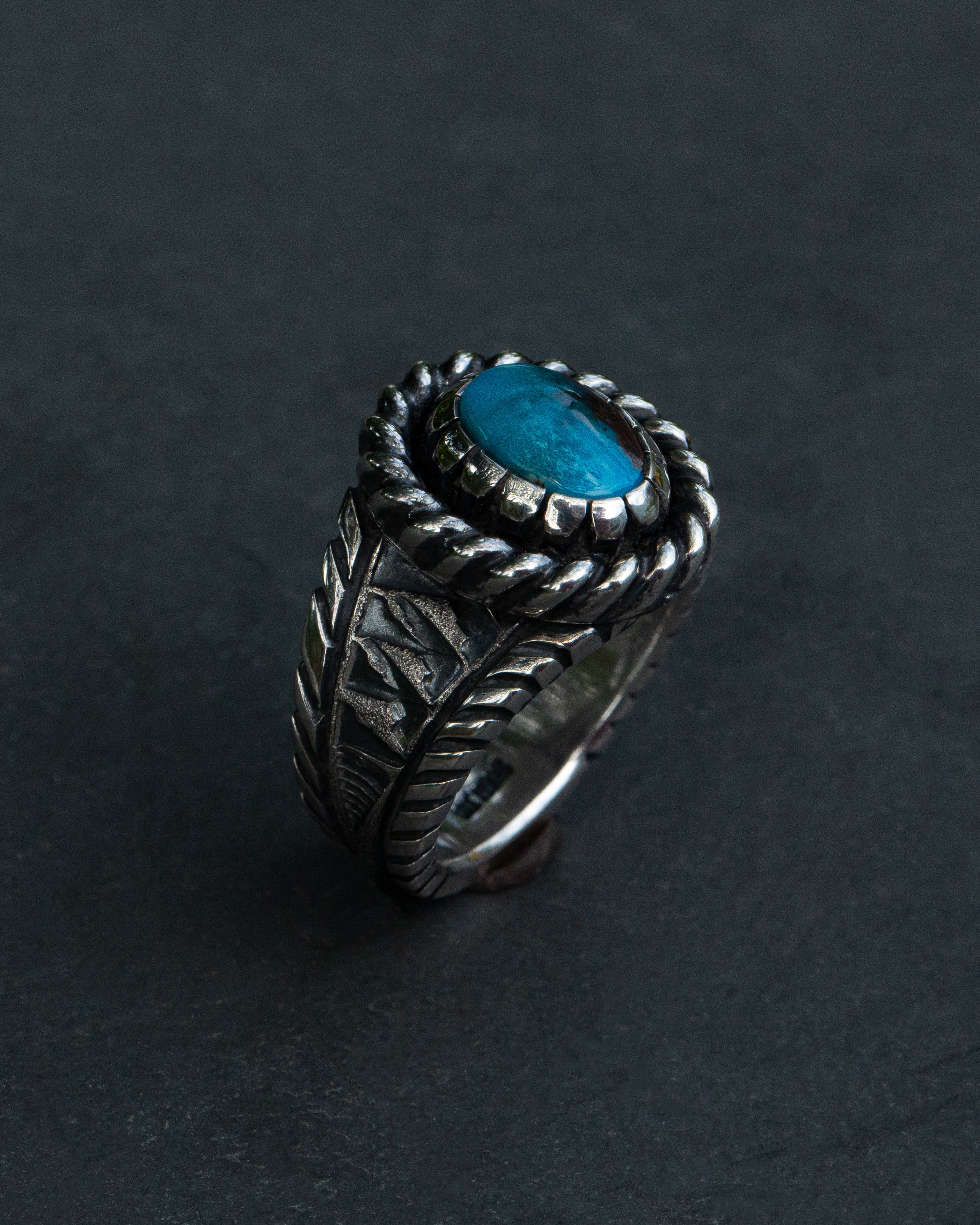 Size 9.5 High Grade Bisbee Turquoise Statement Ring With Castellated Bezel