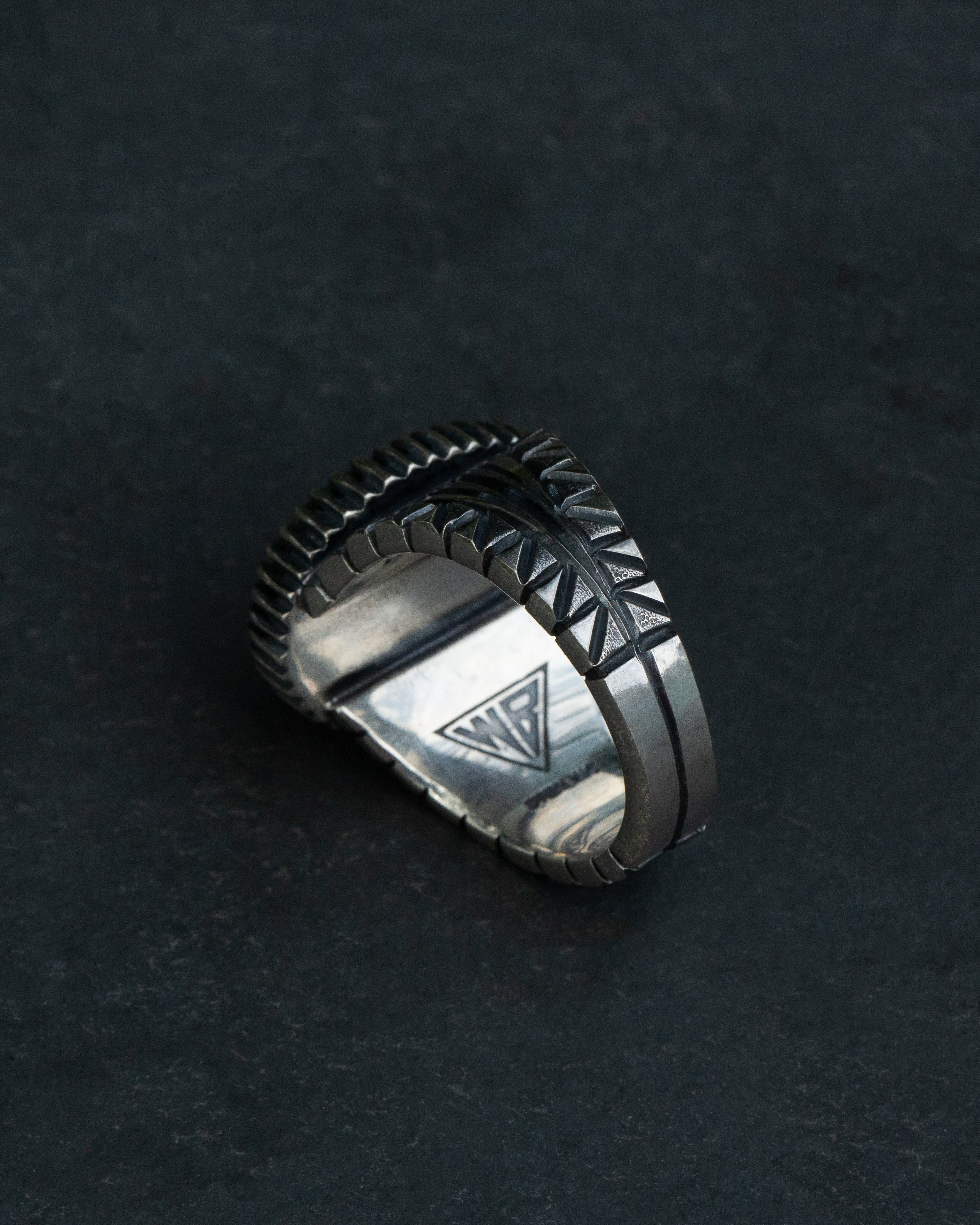 Size 9.5 High Grade Bisbee Turquoise Statement Ring With Castellated Bezel