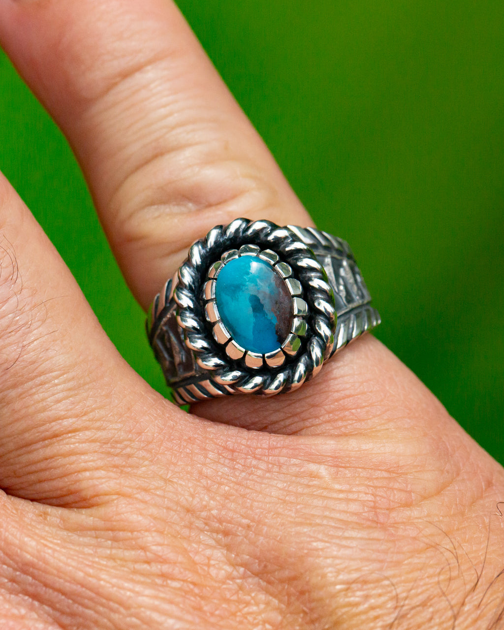 Size 9.5 High Grade Bisbee Turquoise Statement Ring With Castellated Bezel