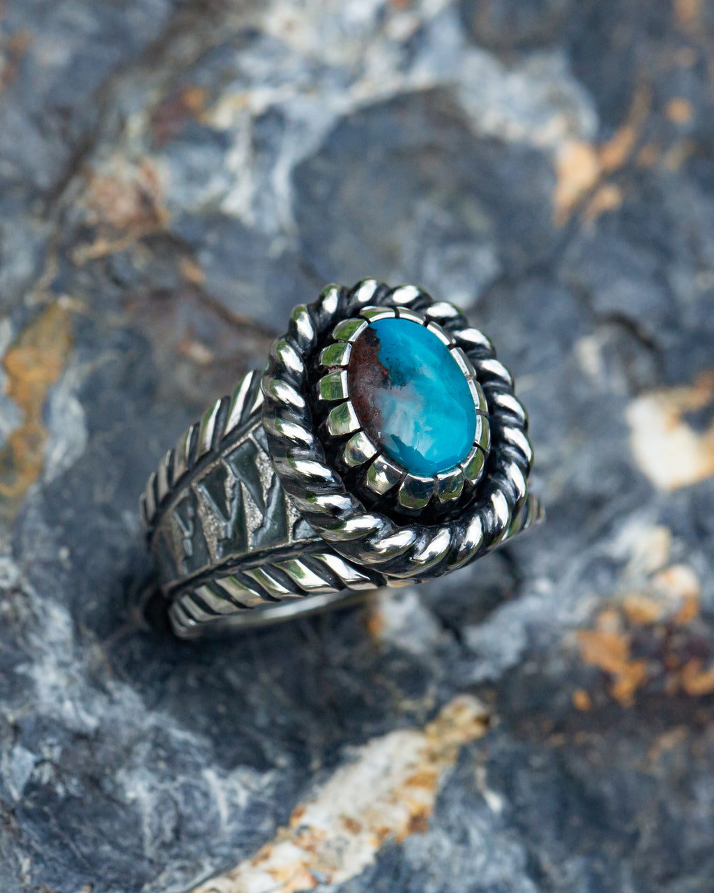 Size 9.5 High Grade Bisbee Turquoise Statement Ring With Castellated Bezel